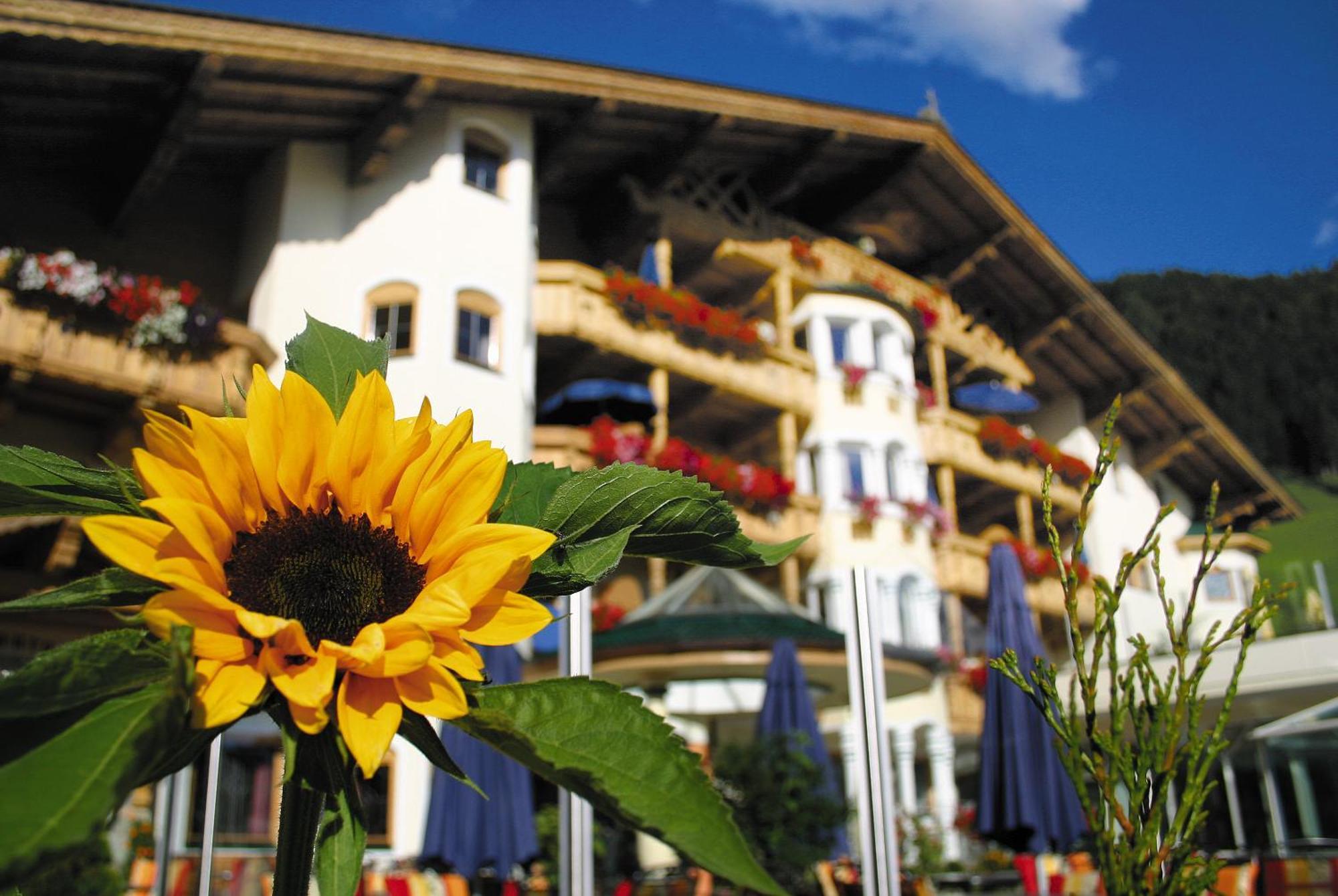 Apparthotel Talhof, Restaurant, Pool Und Spa Oberau Exterior photo