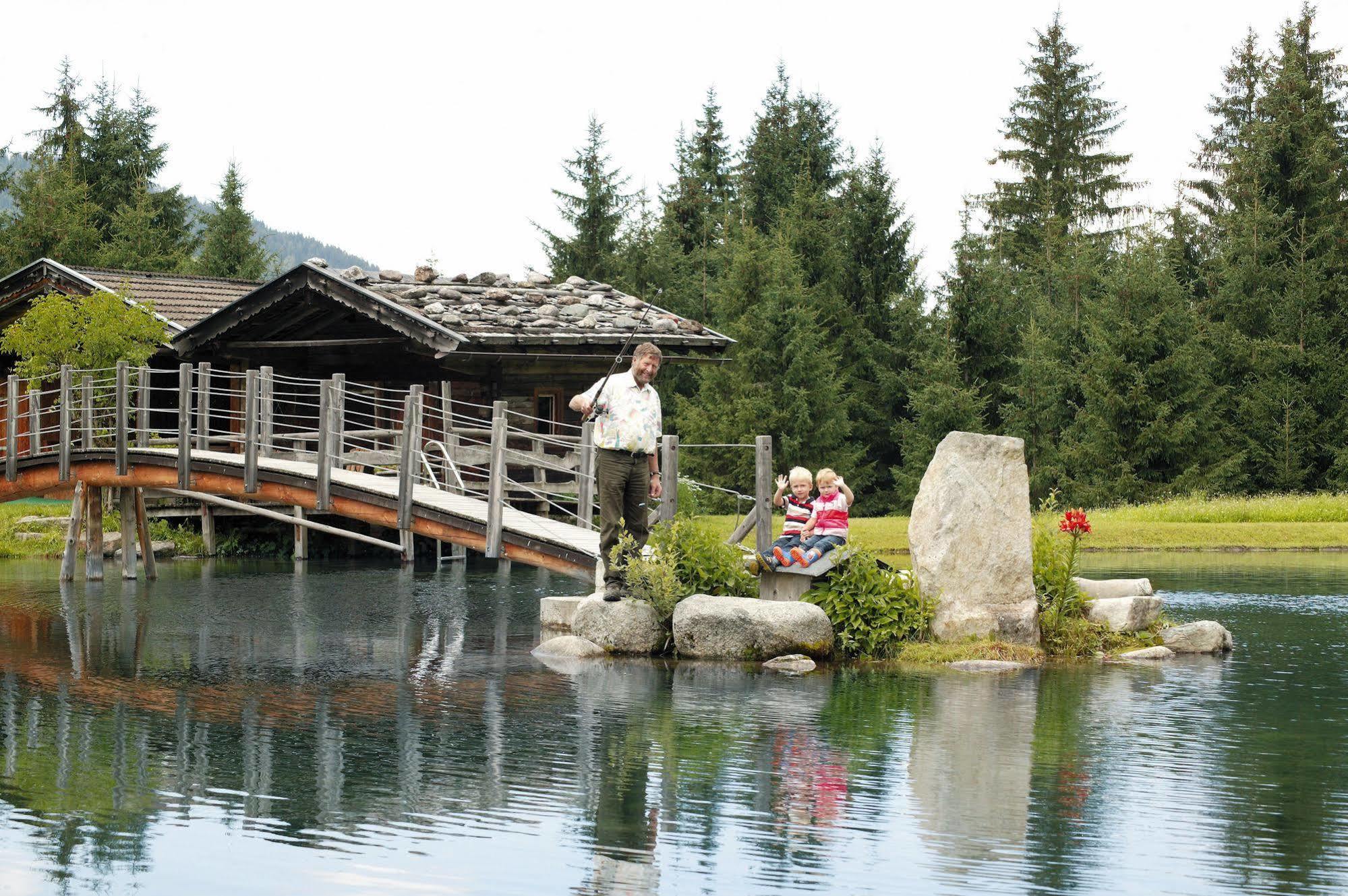 Apparthotel Talhof, Restaurant, Pool Und Spa Oberau Exterior photo